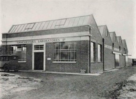 Between 1912 and the 1930s Fred began to patent designs for sound systems, amplifiers, loudspeakers, gramophones and microphones through his company Lanchester Laboratories Ltd. Lanchester Laboratories Limited was established in 1923 in partnership with Daimler. Unfortunately, there followed much controversy over financial backing from Daimler and internal matters there and in 1929 F W Lanchester's connection with Daimler was severed. He now decided that Lanchester's Laboratories Limited should manufacture high class acoustic products, for some of which he had already taken out patents.