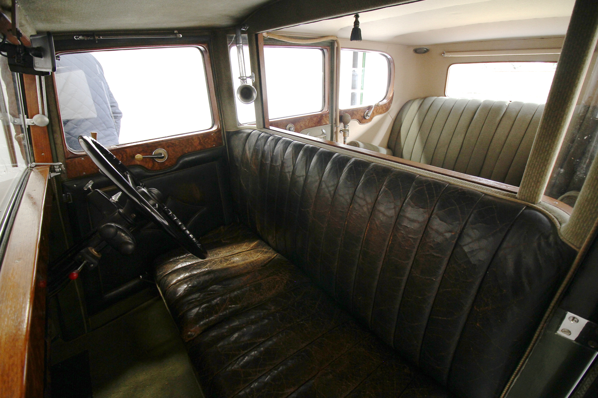 Inside the luxurious interior of Coventry University's 1932 Lanchester car